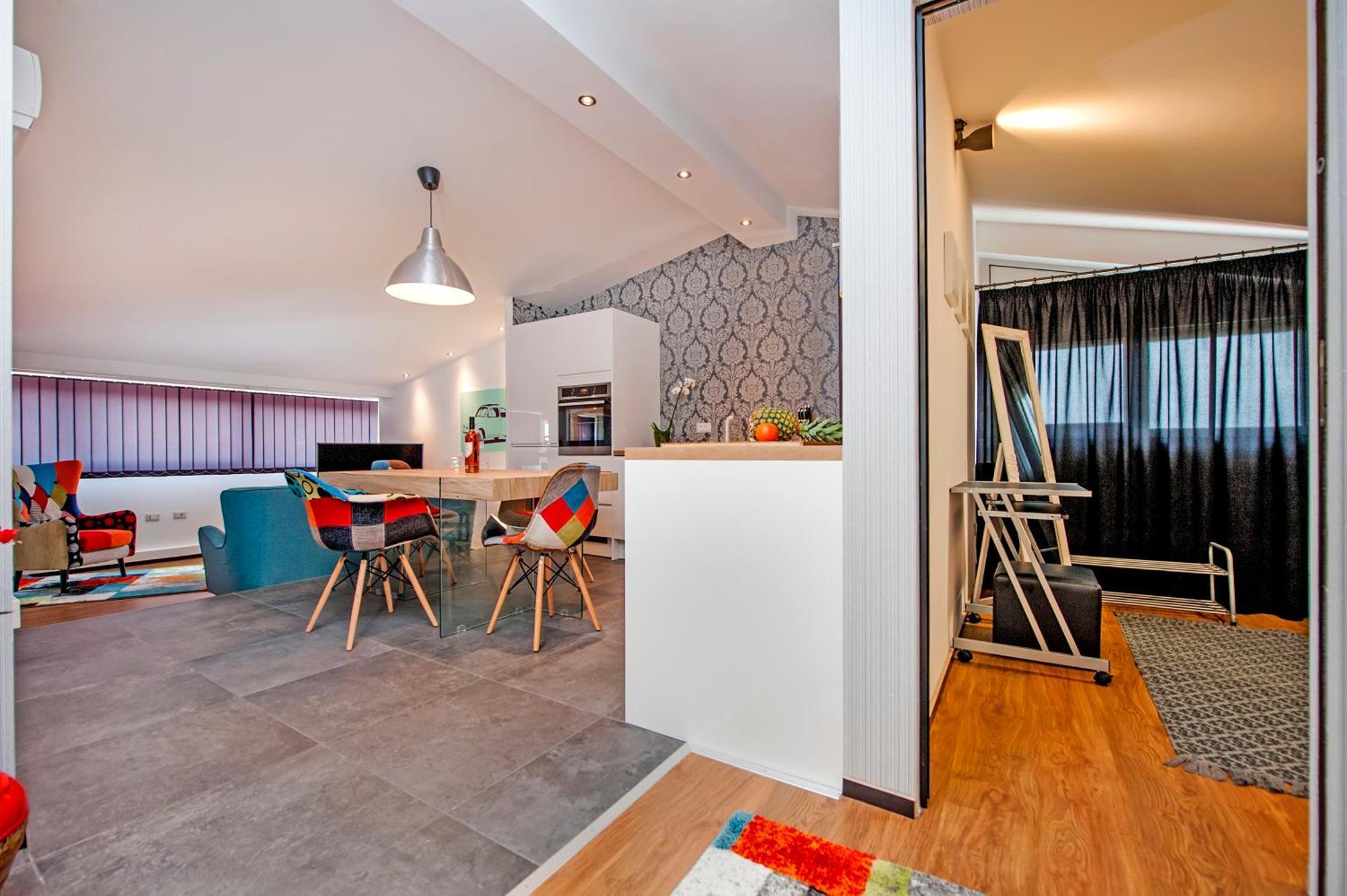 Lakovich Sea View Apartments Ровінь Екстер'єр фото