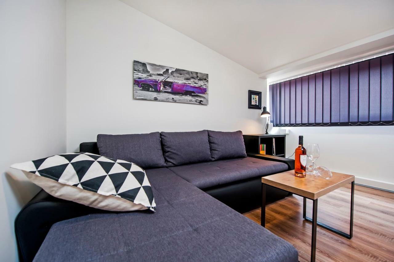 Lakovich Sea View Apartments Ровінь Екстер'єр фото